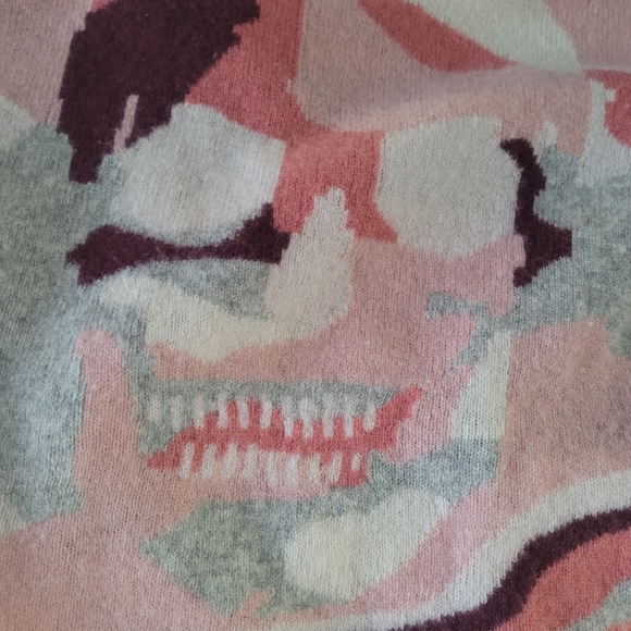 SKULL CASHMERE SWEATER - Picture 6 of 10